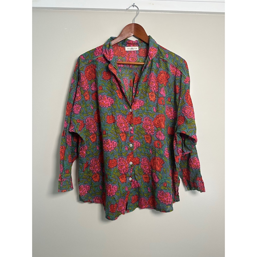 Natural Life Button Down Shirt Womens Medium Gray Pink Floral EUC Boho Cotton